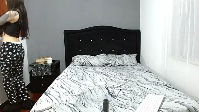 Emilia_1995 webcam