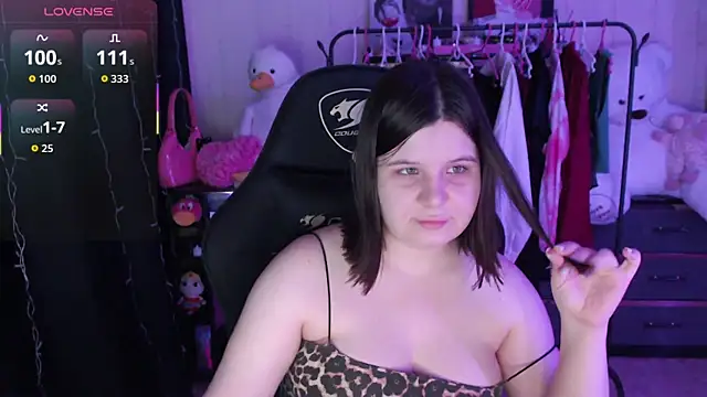 AmyVibess webcam
