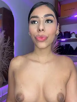 Rossie_Blooms webcam