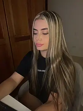 Miss_valeriaa webcam