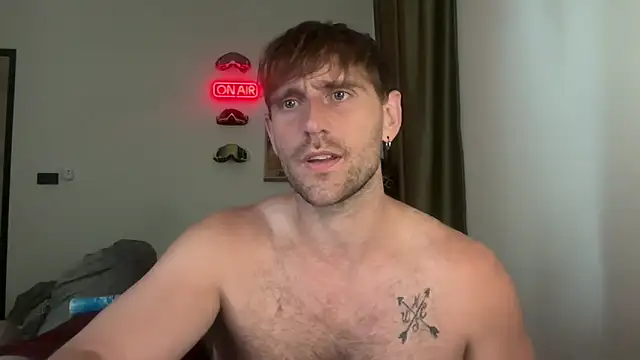 lukegunn webcam