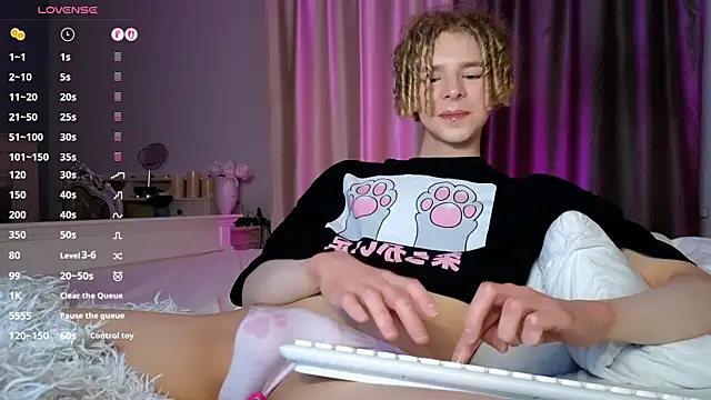 kudi_minnt (M twink) - CUM SHOW