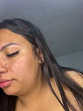 Issa_Santana webcam