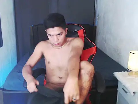 Hunky_paul webcam