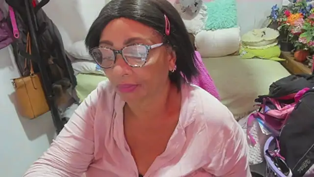 Mrs_mommy_ webcam