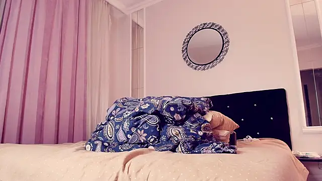 Meowroslava webcam
