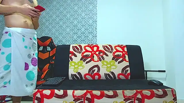 ADAM_HOT webcam
