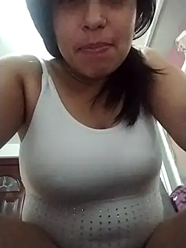 Aisha_09 webcam