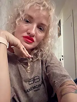 KateMonroe webcam