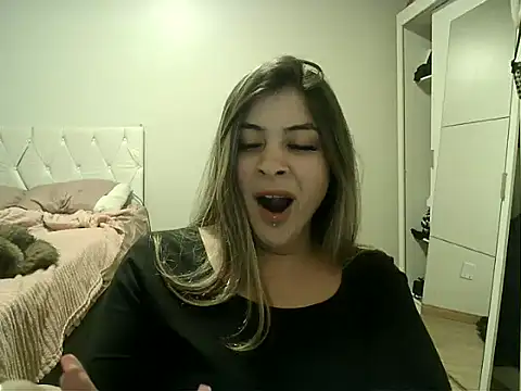 Becca_B webcam