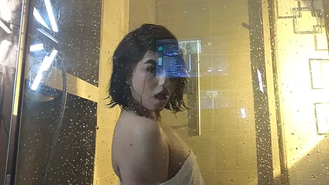 Ariel_Versace webcam