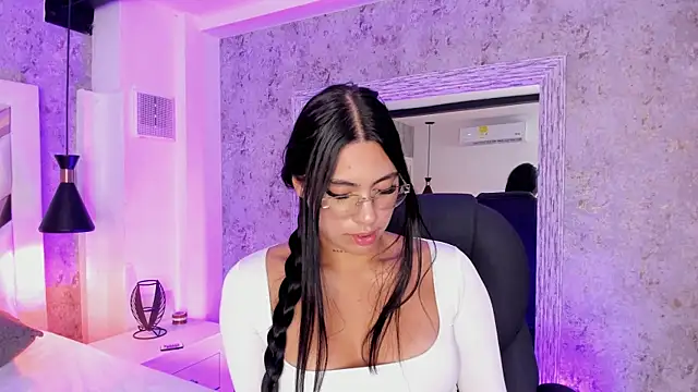 Vanessa_Rain_ webcam