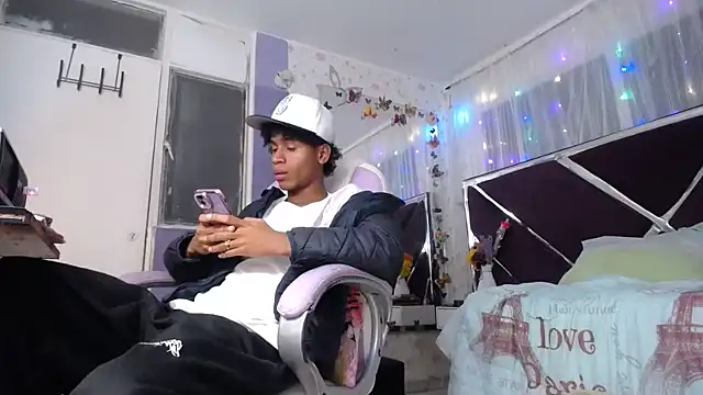 Santy_bigcock_01 webcam