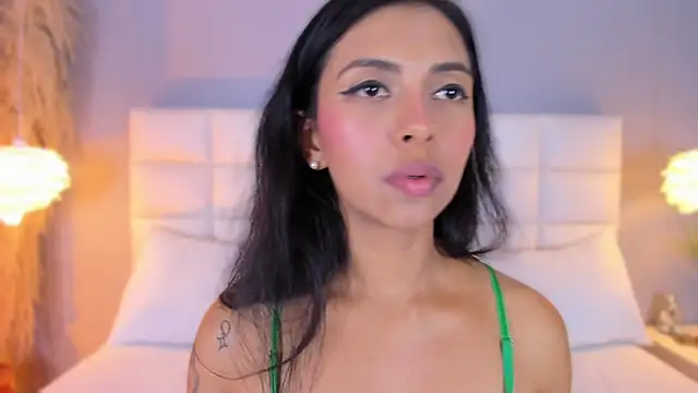_BunnyNaugthy webcam