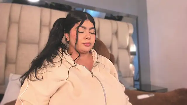 BellaBoobs_ webcam