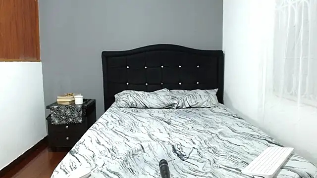 Emilia_1995 webcam
