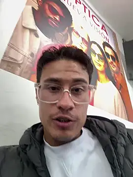 TavoHot_ webcam
