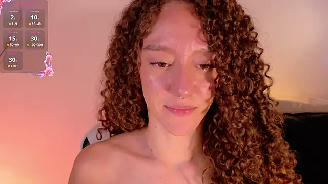 ChloeMoreti webcam