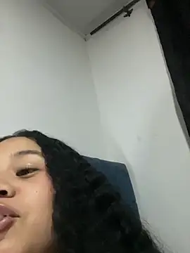 jadee8 webcam
