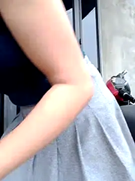 Zara-Lina webcam