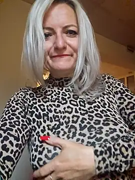LadyTouch webcam
