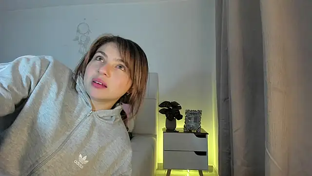 Ori_valentina webcam