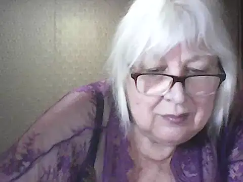 alexia64231 - Alexia64231's free webcam - UK Sex Cams