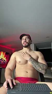 valenthino_salvatore - Valenthino_Salvatore's free webcam - UK Sex Cams