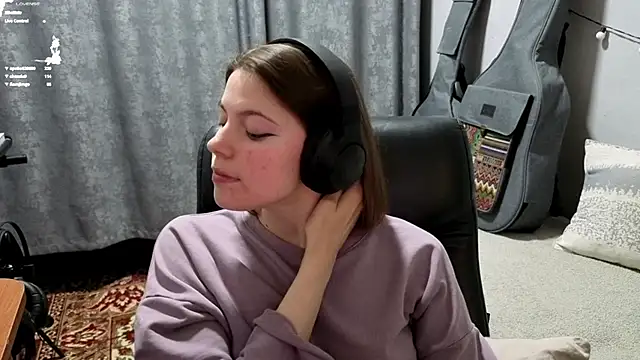 CutieAnny webcam