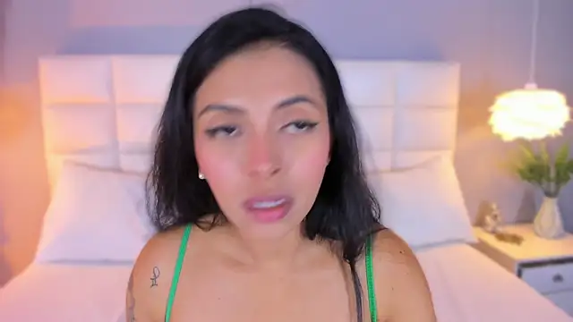 _BunnyNaugthy webcam
