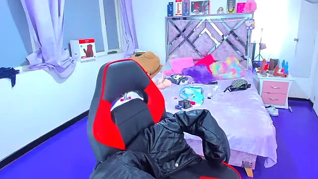 Luna_Analya webcam