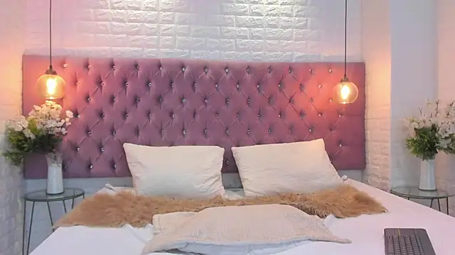 nela_moretti webcam