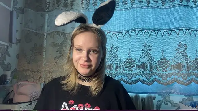 KrystenHoye webcam