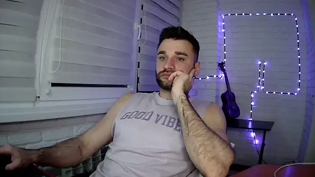 DaddySlava webcam