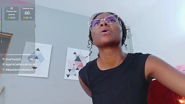 cutielittleebonyy webcam