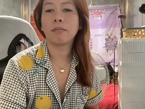 UrLove_Marga webcam