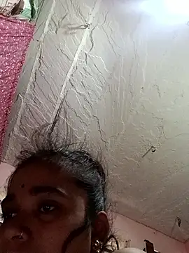 Deepjakolirr webcam