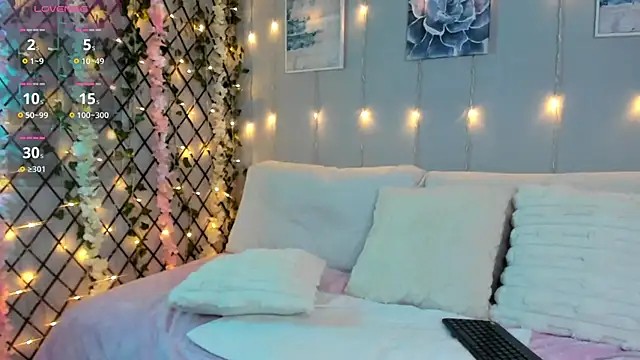 _zoe_rey