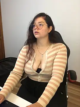 kayortiiz (Ask my age) - play pussy