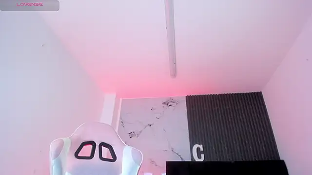 chloesagee webcam