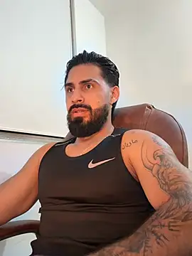 Ryan_Black3 webcam