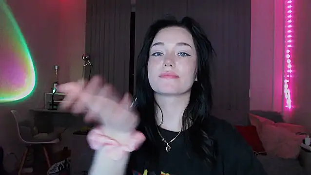 cutefrendlyuser webcam