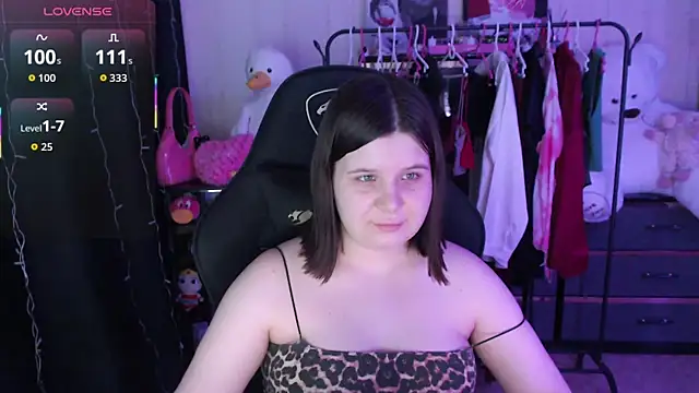 AmyVibess webcam