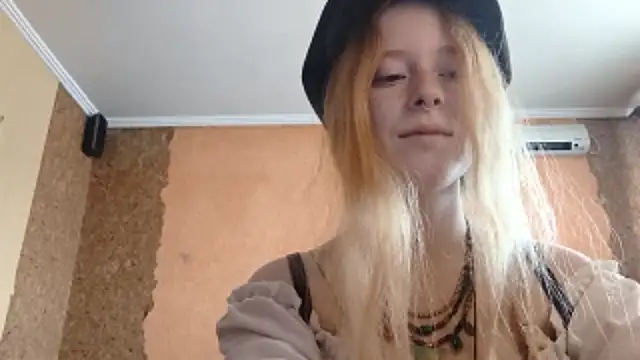 KateVibe_01 webcam