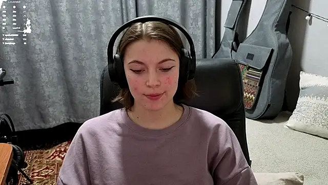 CutieAnny webcam