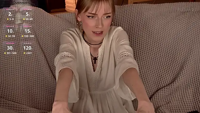 KiraMontoya webcam