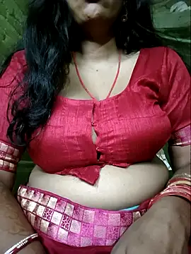 Sexyradha_