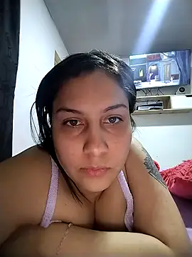 esmeralda_jadees webcam