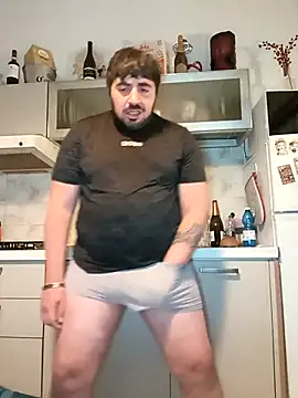 bear_skinny webcam