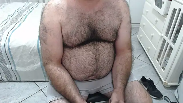 MysterBearMG webcam